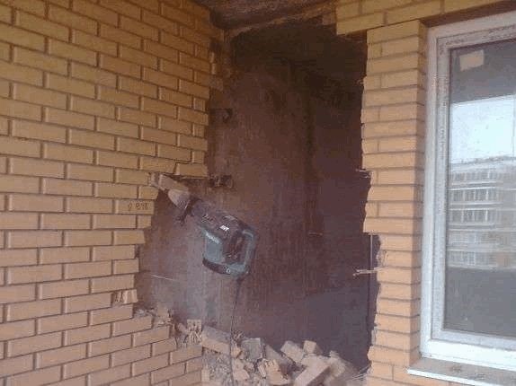 Демонтаж кирпича в Павловске