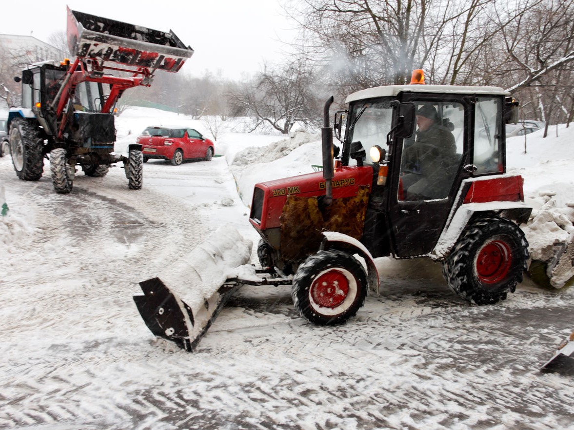 МТЗ для уборки снега в Пушкине в аренду
